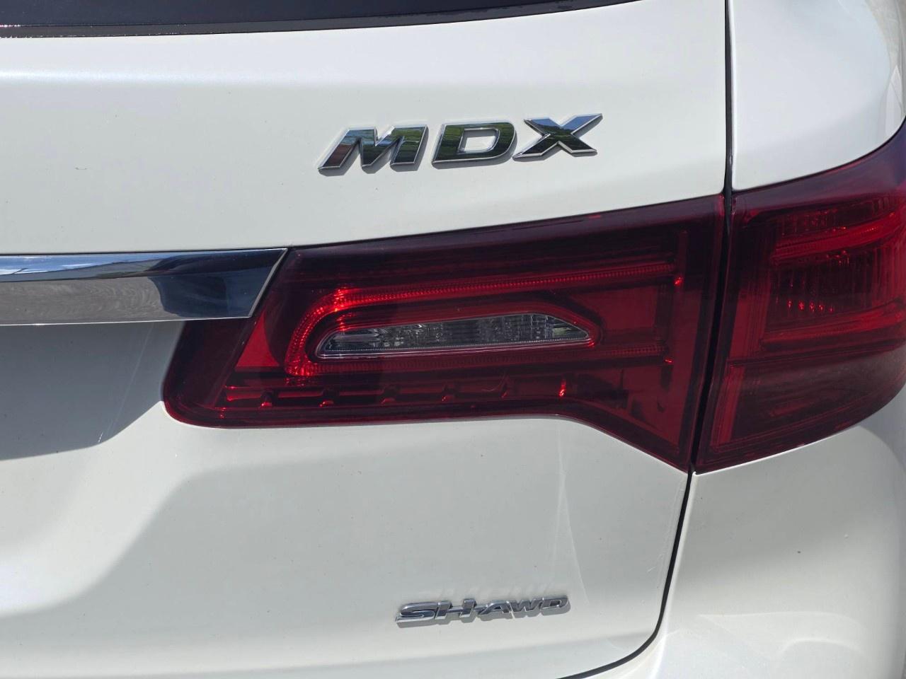 2016 Acura MDX SH-AWD with Navigation Package Photo