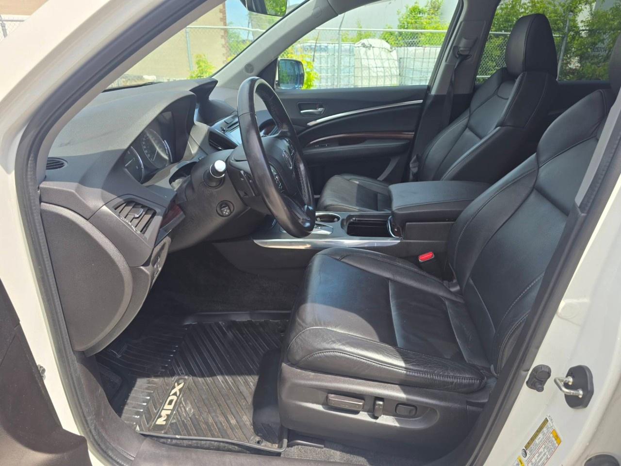 2016 Acura MDX SH-AWD with Navigation Package Photo