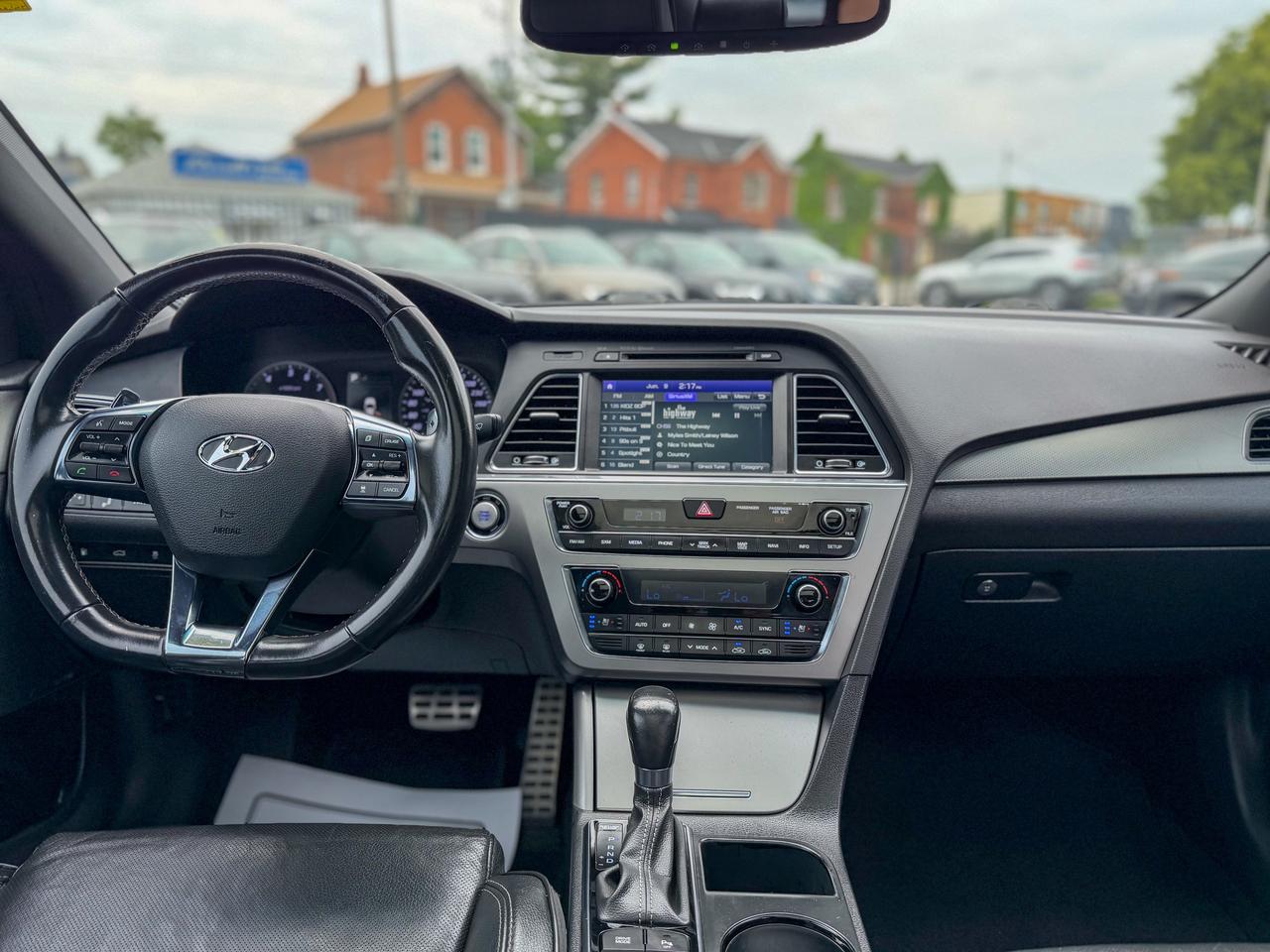2015 Hyundai Sonata Ultimate/BSM/NAVI/PANO/CAMERA/NO ACCIDENTS/LEATHER Photo