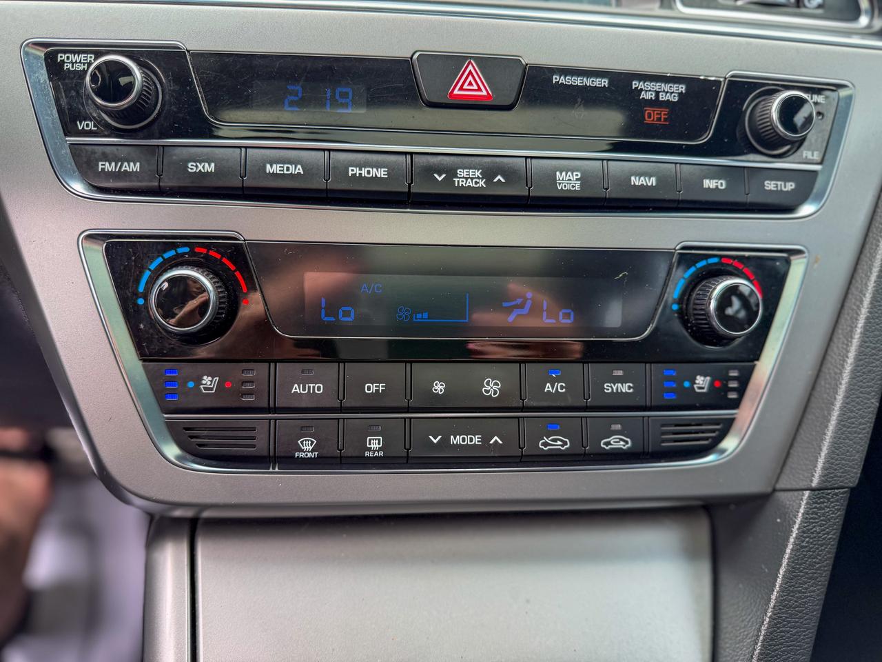 2015 Hyundai Sonata Ultimate/BSM/NAVI/PANO/CAMERA/NO ACCIDENTS/LEATHER Photo