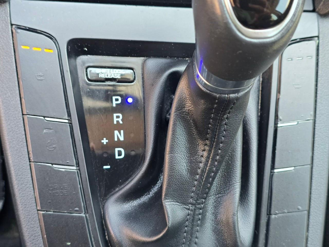 2017 Hyundai Elantra 4DR SDN AUTO GL Photo