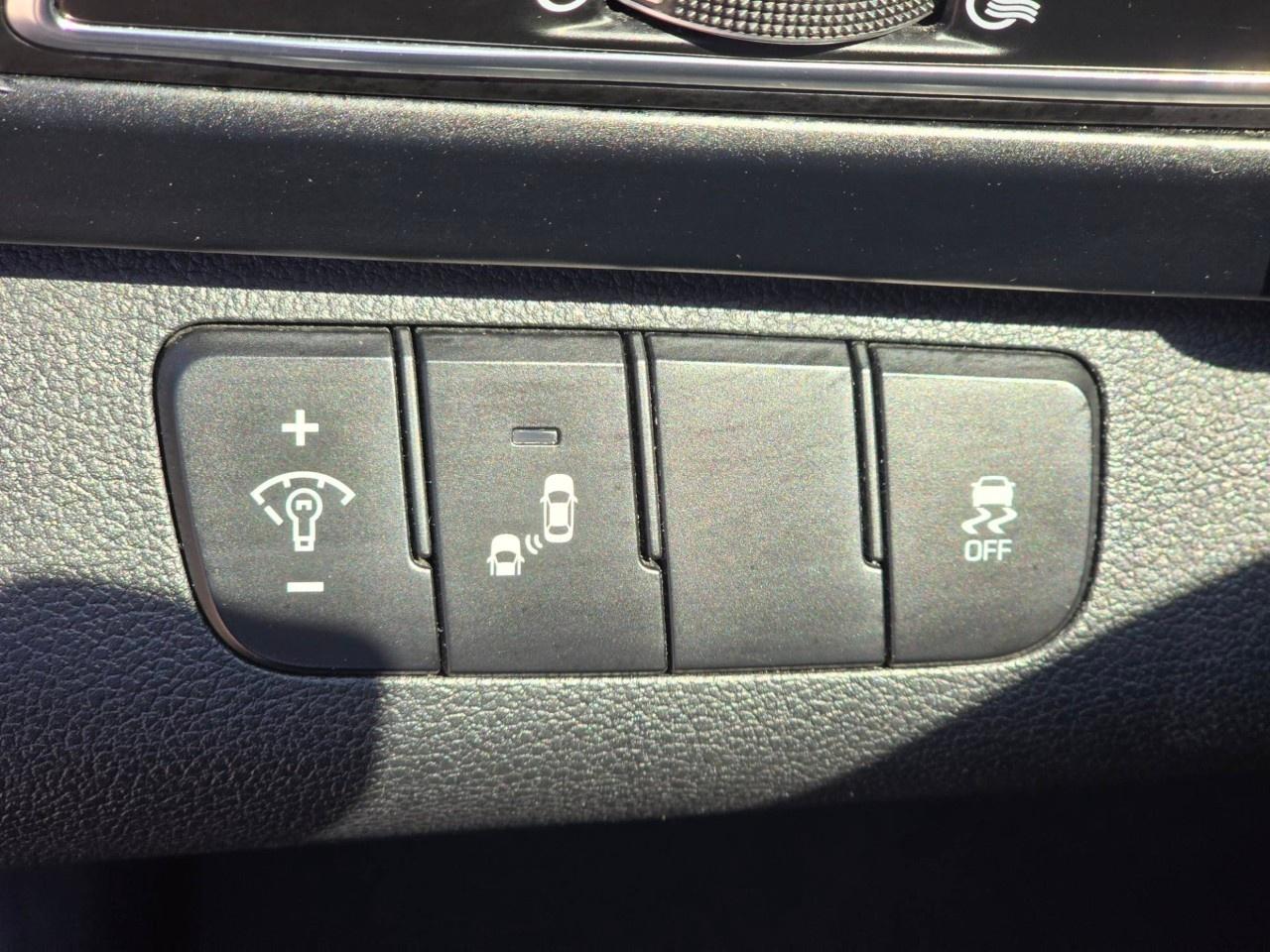 2017 Hyundai Elantra 4DR SDN AUTO GL Photo