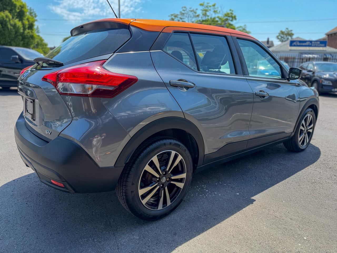 2018 Nissan Kicks SV/CAMERA/LOW KM/NO ACCIDENTS/1.6L/APPLE CARPLAY Photo