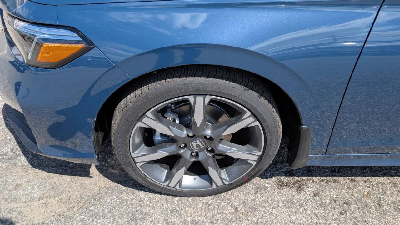 2026 Honda Civic Hybrid Sport Touring 4dr Sedan Photo