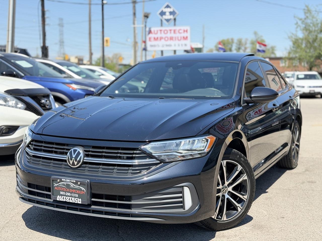 2023 Volkswagen Jetta Comfortline Sport   Leather   Sunroof   Ambient Li Photo
