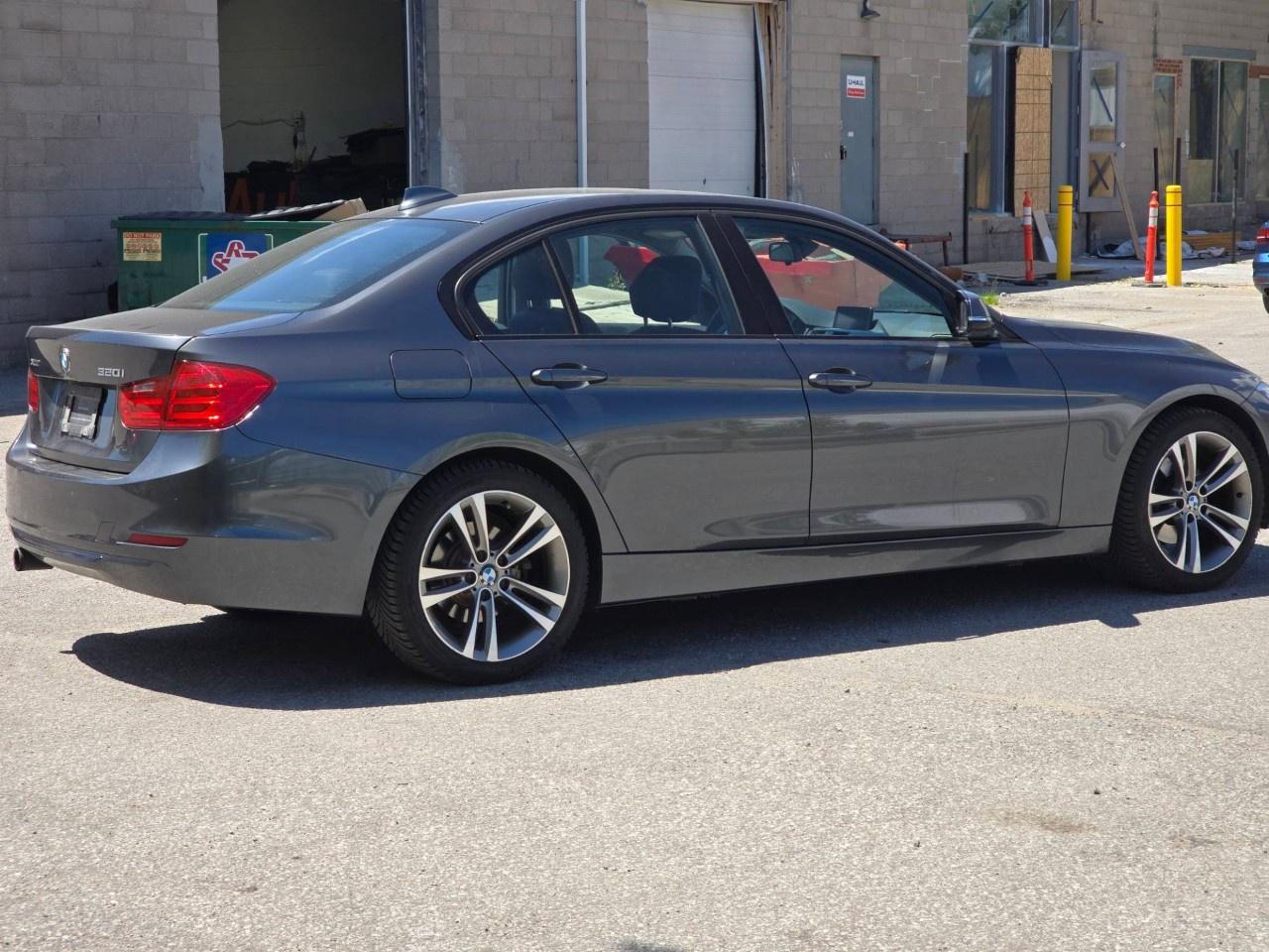 2014 BMW 3 Series 4dr Sdn 320i xDrive AWD Photo4