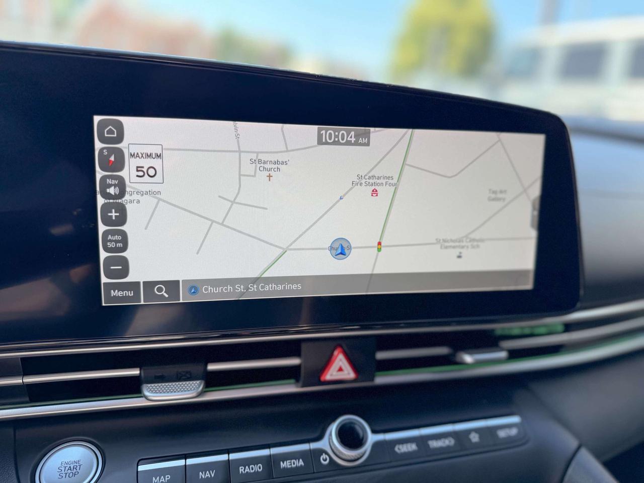 2023 Hyundai Elantra Preferred-Tech Pkg/NAVI/BSM/REMOTE/ROOF/CAMERA/2L Photo