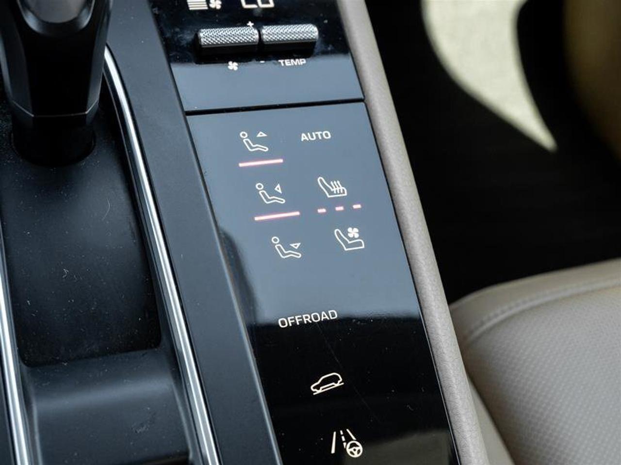 2023 Porsche Macan AWD CPO Premium Pkg Plus Porsche Torque Vectoring Photo