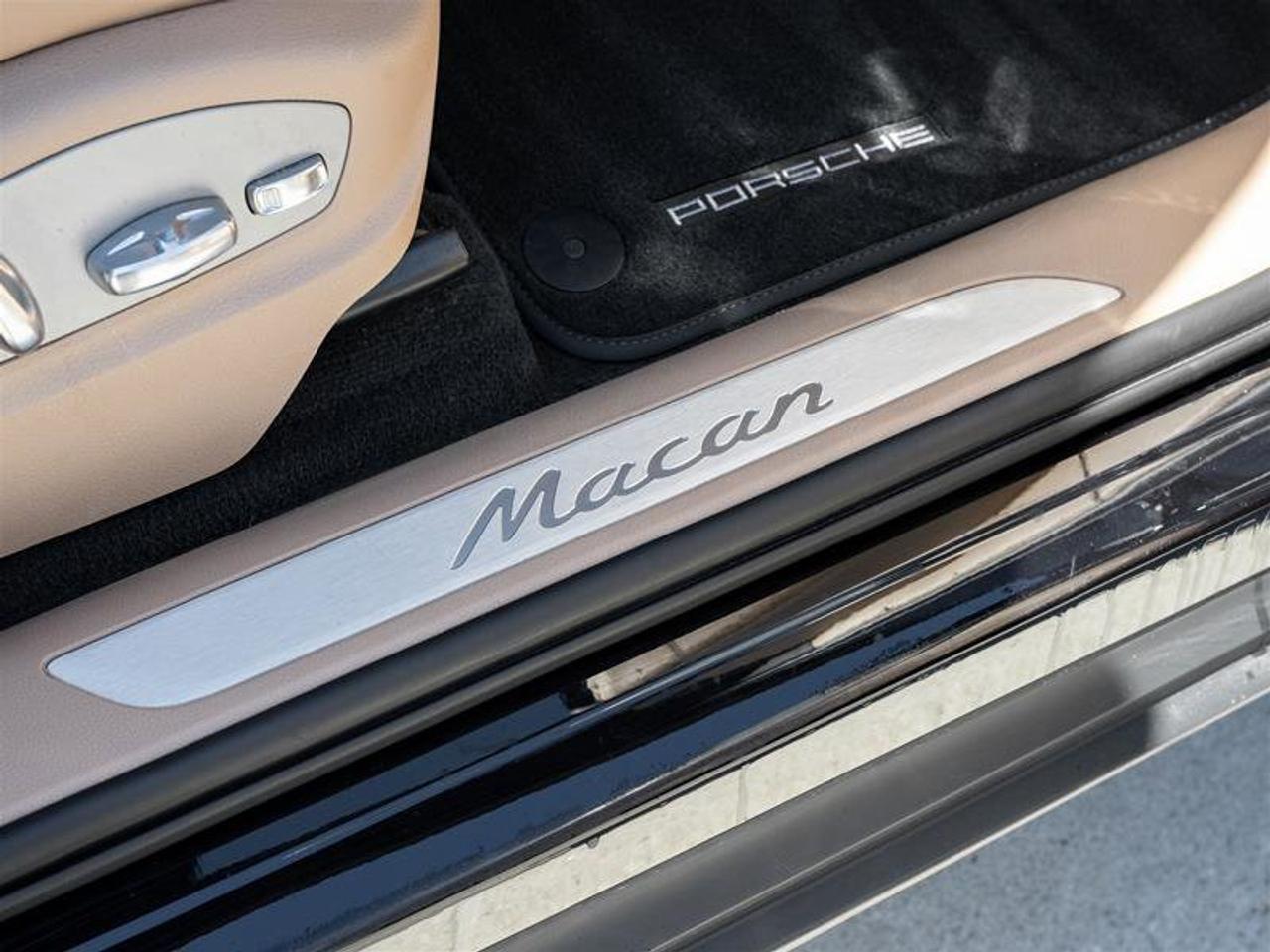 2023 Porsche Macan AWD CPO Premium Pkg Plus Porsche Torque Vectoring Photo