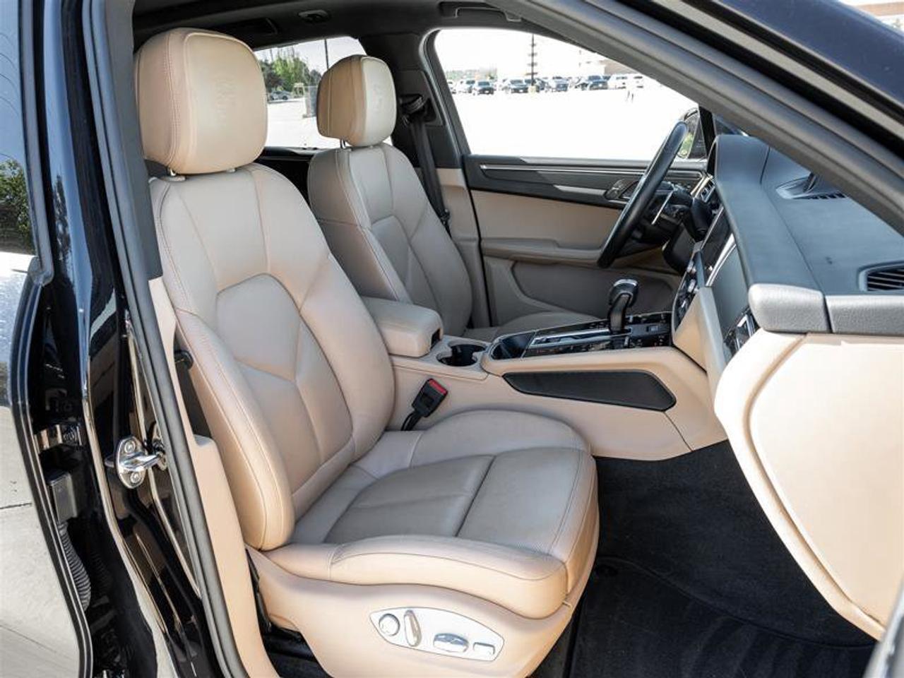 2023 Porsche Macan AWD CPO Premium Pkg Plus Porsche Torque Vectoring Photo