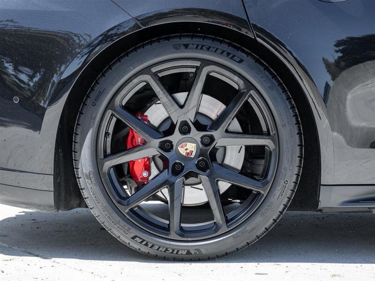 2025 Porsche Panamera GTS AWD Premium Pkg Assistance Pkg Power Sunblind Photo