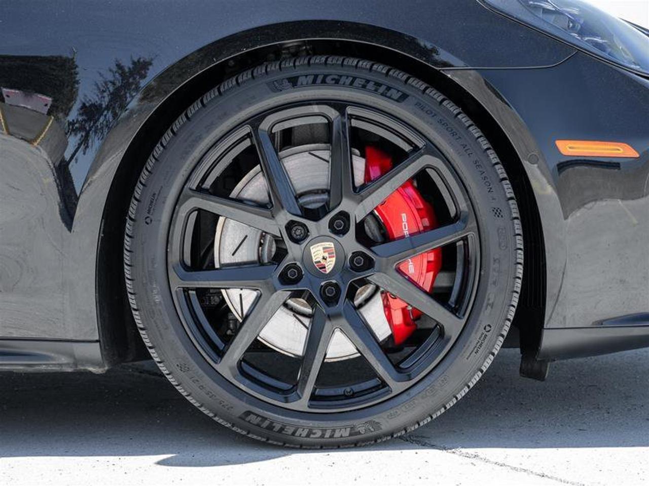 2025 Porsche Panamera GTS AWD Premium Pkg Assistance Pkg Power Sunblind Photo