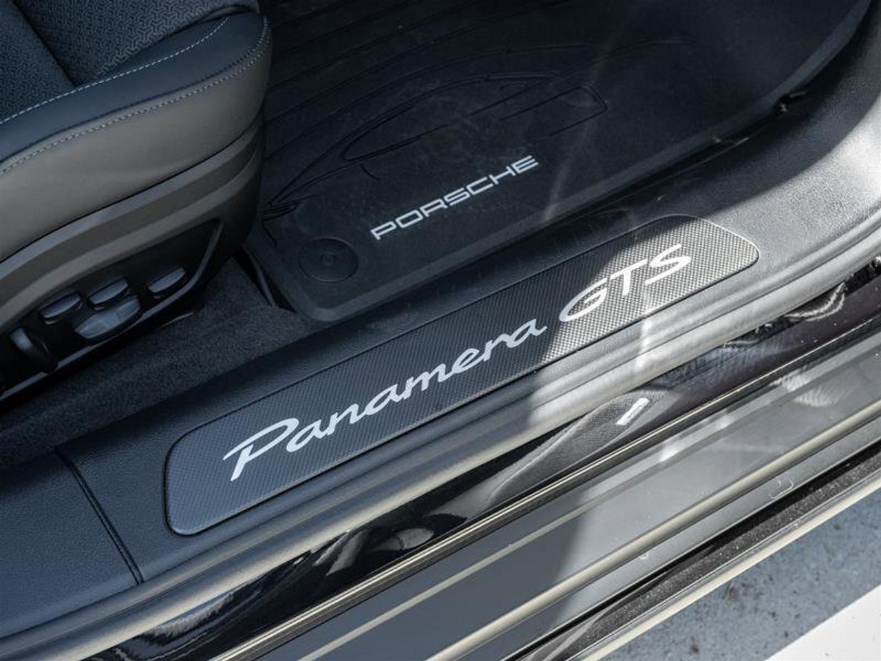2025 Porsche Panamera GTS AWD Premium Pkg Assistance Pkg Power Sunblind Photo