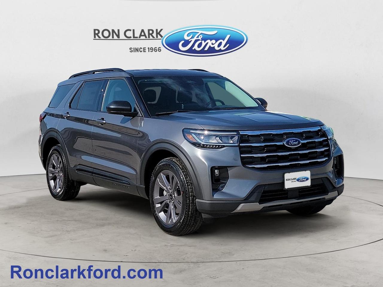 2026 Ford Explorer Active 4dr 4x4 Photo0