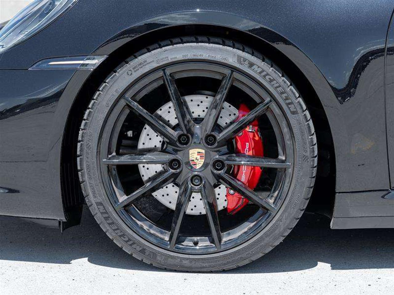 2024 Porsche 911 Targa 4S Premium Pkg Sport Pkg Adaptive Sport Seats Plus (18-way) with Memory Pkg Wheels Painted in Photo