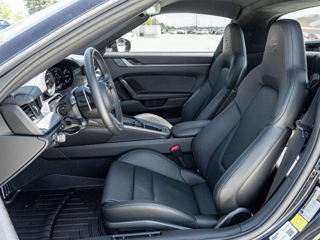 2024 Porsche 911 Targa 4S Premium Pkg Sport Pkg Adaptive Sport Seats Plus (18-way) with Memory Pkg Wheels Painted in Photo