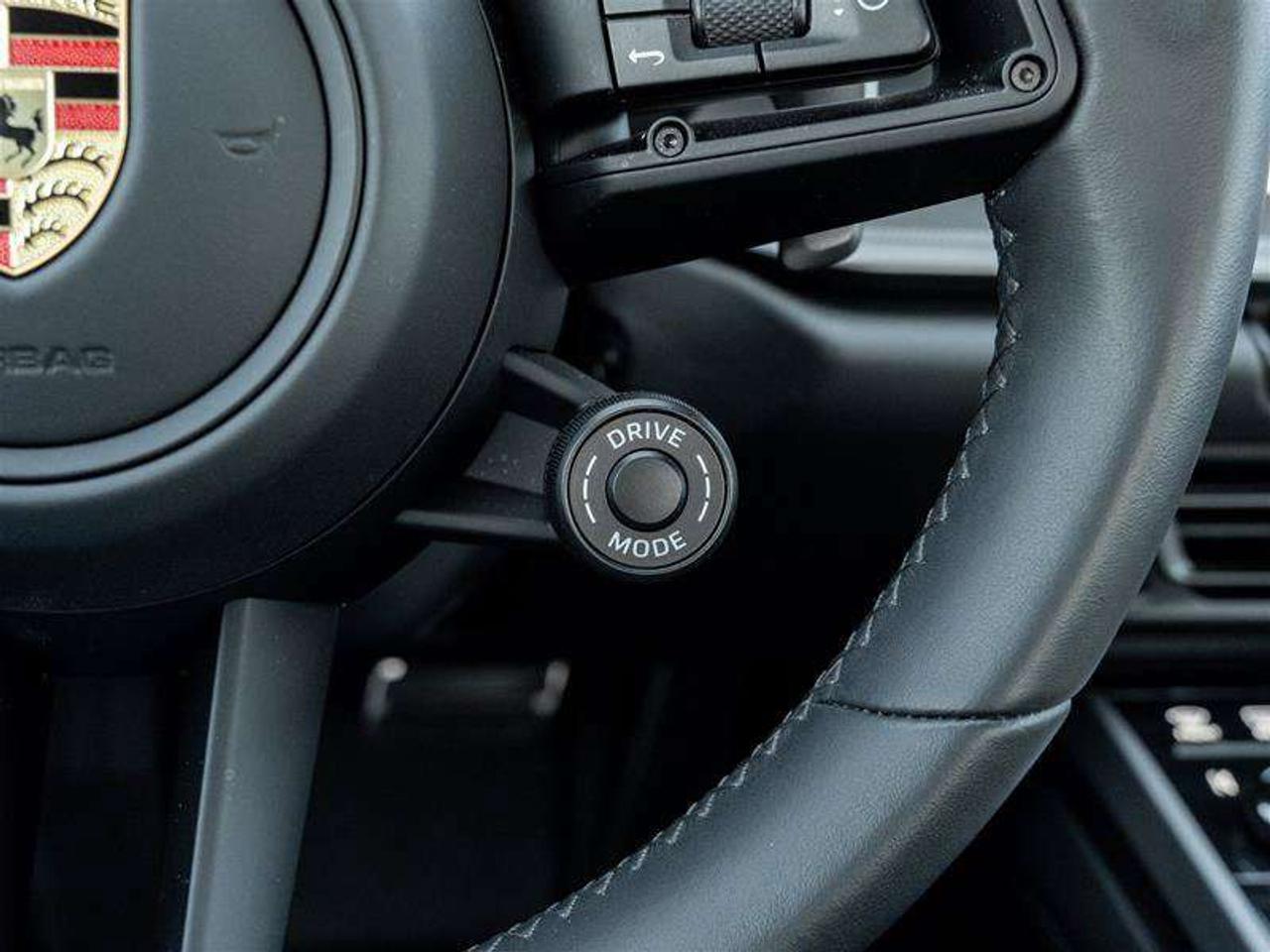 2024 Porsche 911 Targa 4S Premium Pkg Sport Pkg Adaptive Sport Seats Plus (18-way) with Memory Pkg Wheels Painted in Photo