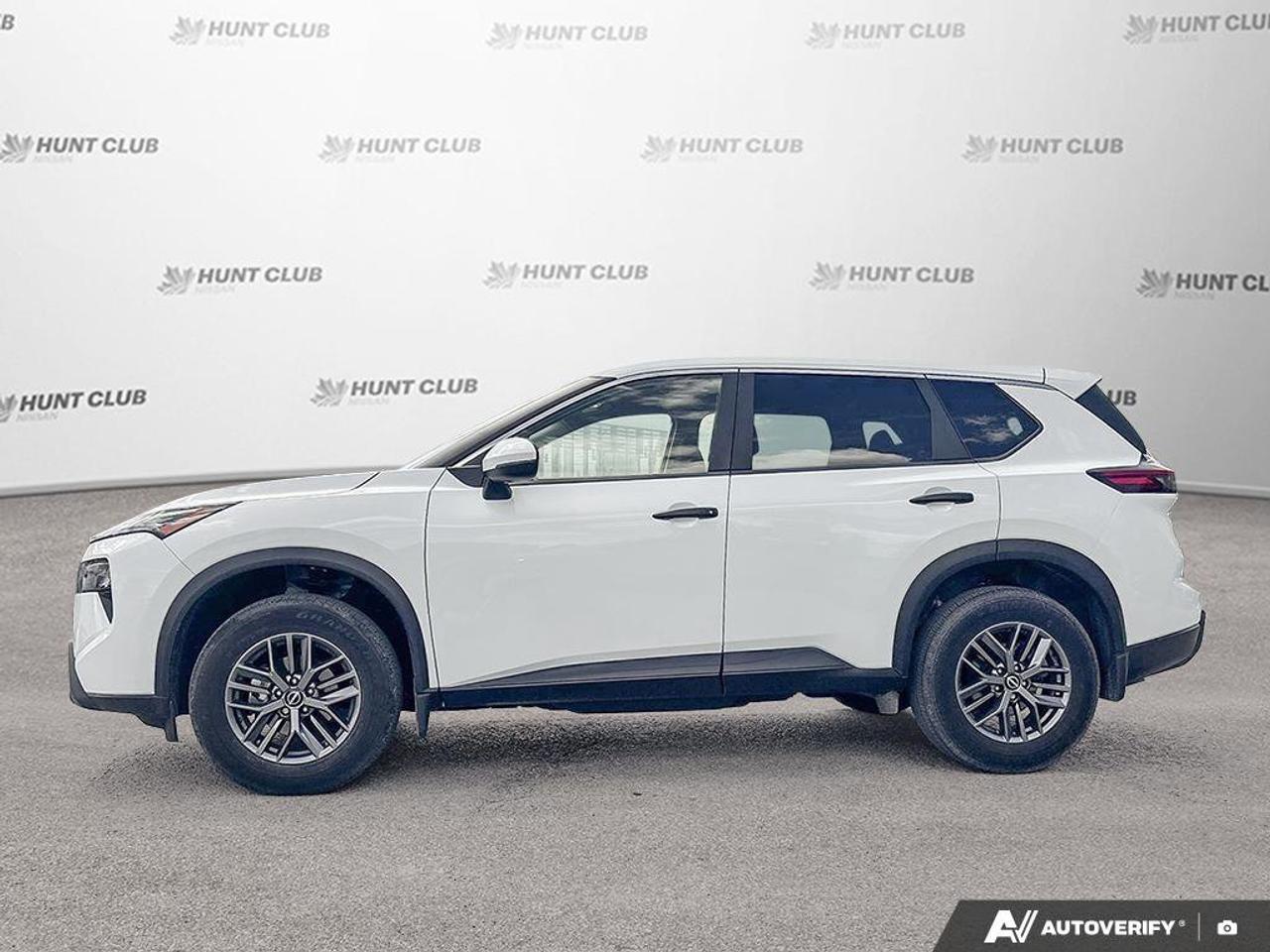 2024 Nissan Rogue S Photo