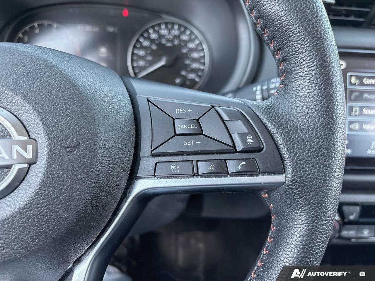 2024 Nissan Kicks SR Photo