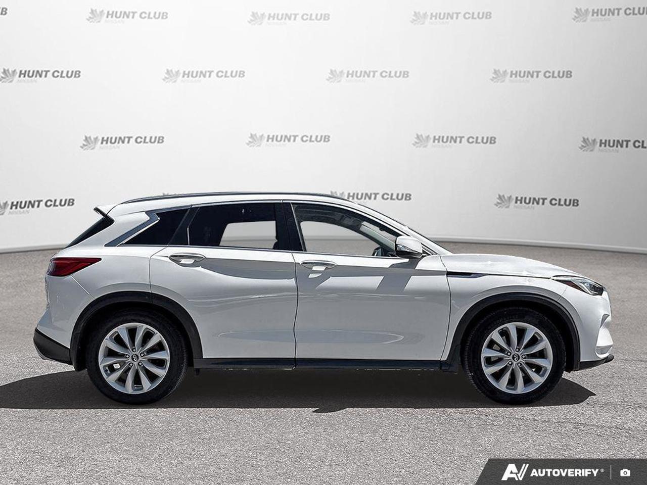 2019 Infiniti QX50 LUXE Photo