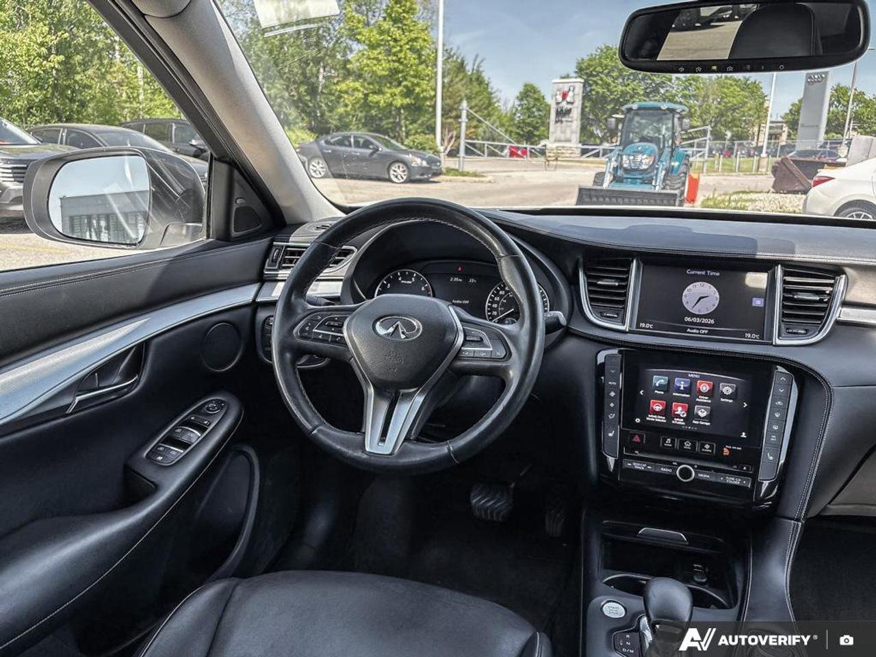 2019 Infiniti QX50 LUXE Photo