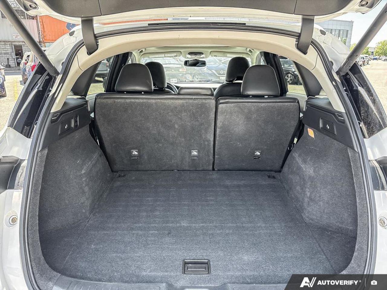 2019 Infiniti QX50 LUXE Photo