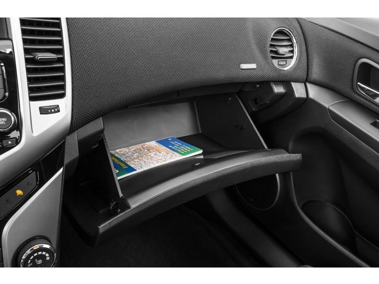 2015 Chevrolet Cruze LT 1LT 4dr Sedan Photo