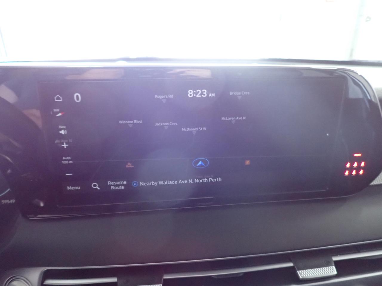 2023 Hyundai PALISADE Urban 8- PASS AWD LEATHER NAVI SUNROOF Photo