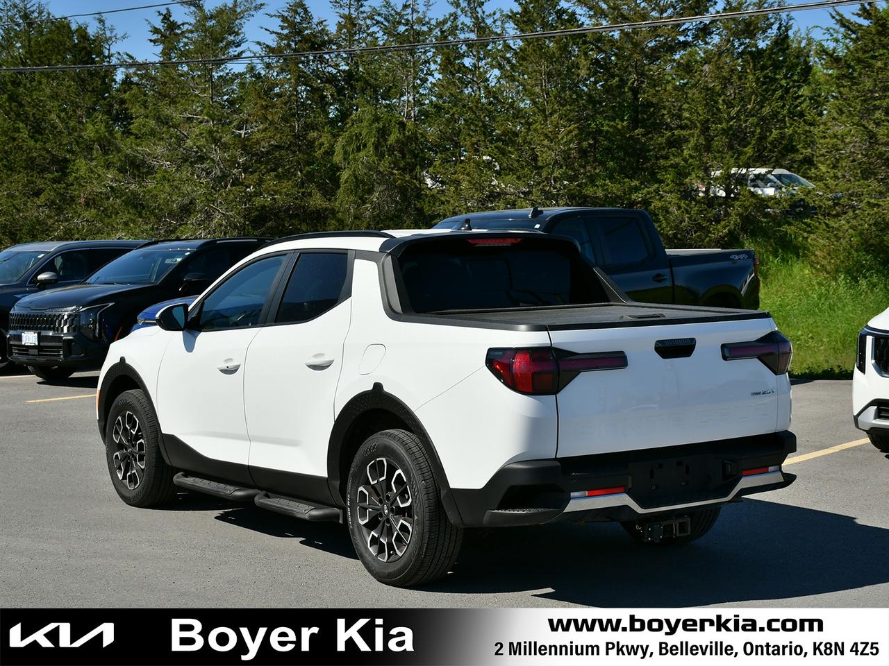 2023 Hyundai Santa Cruz TREND Photo3