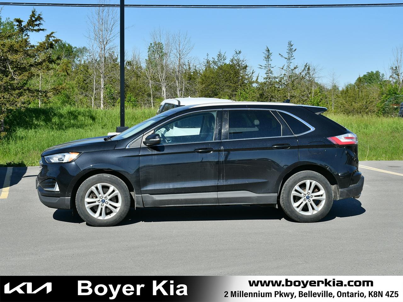 2019 Ford Edge SEL Photo
