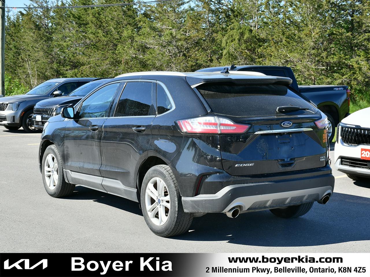 2019 Ford Edge SEL Photo