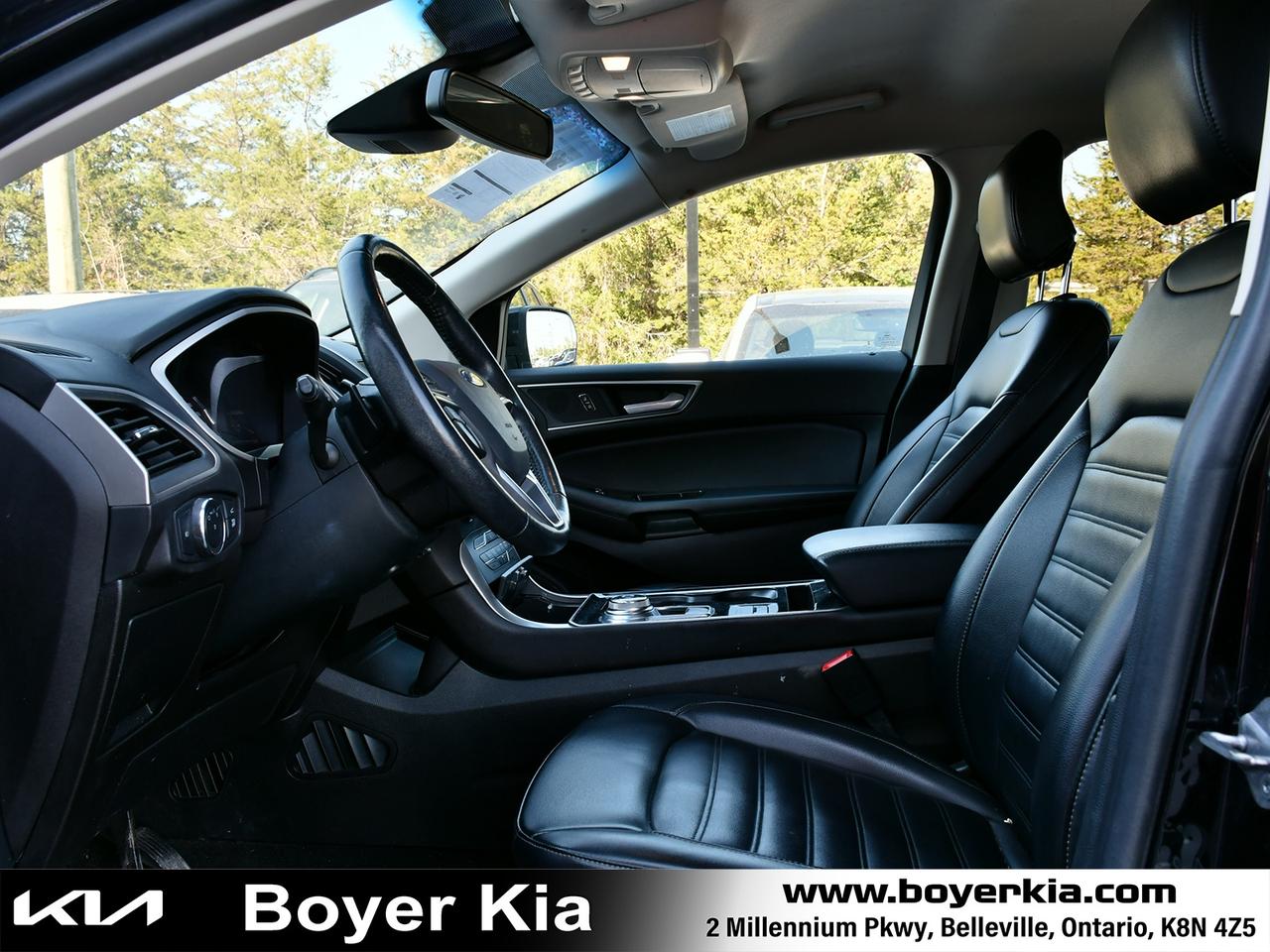 2019 Ford Edge SEL Photo