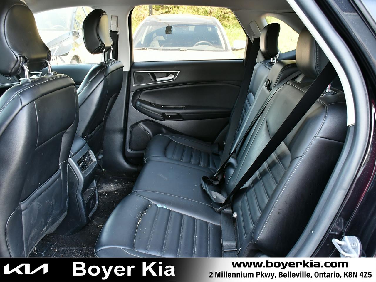 2019 Ford Edge SEL Photo
