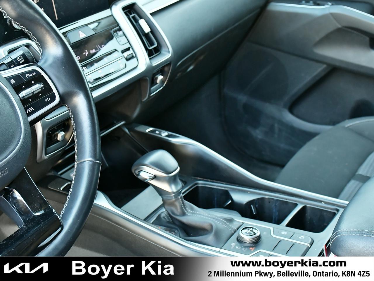2023 Kia Sorento 2.5L LX Premium Photo