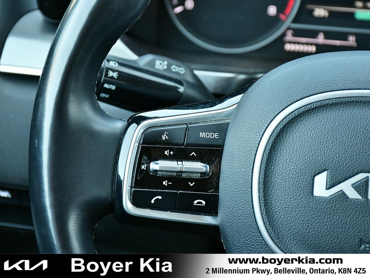 2023 Kia Sorento 2.5L LX Premium Photo