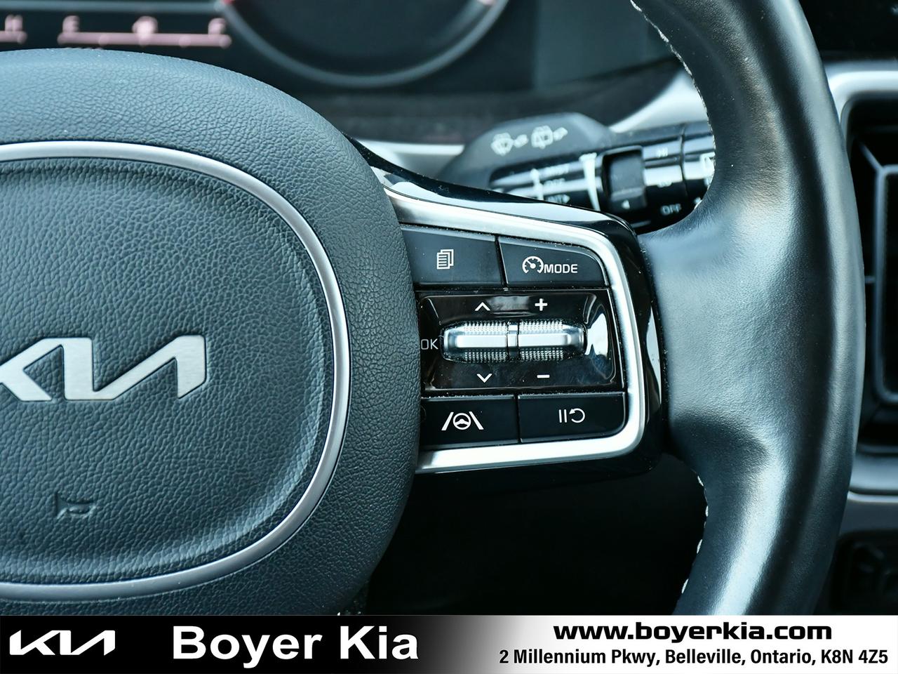 2023 Kia Sorento 2.5L LX Premium Photo