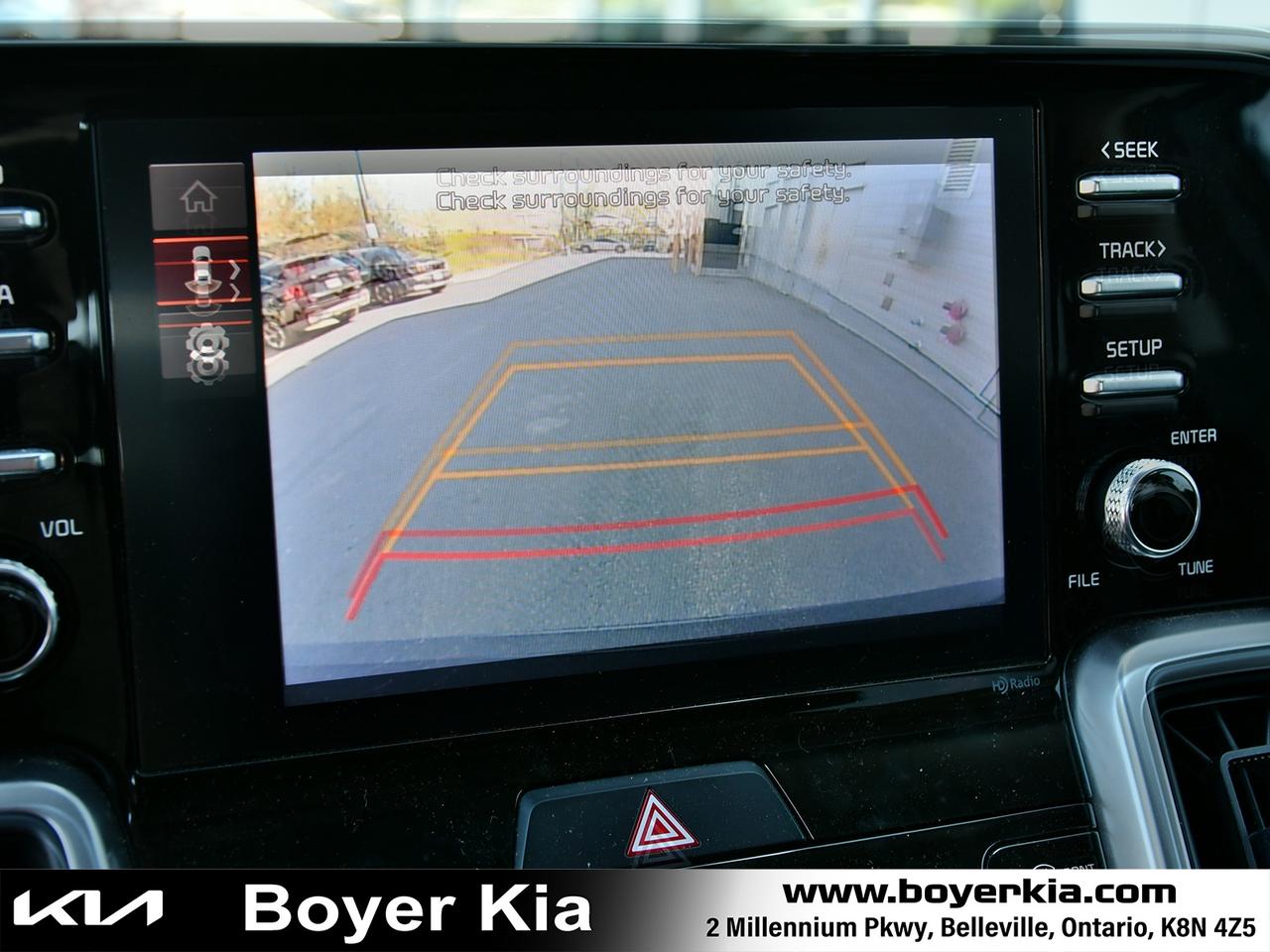 2023 Kia Sorento 2.5L LX Premium Photo