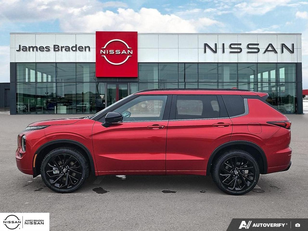 2026 Nissan Rogue Plug-In Hybrid AWD Platinum Photo2