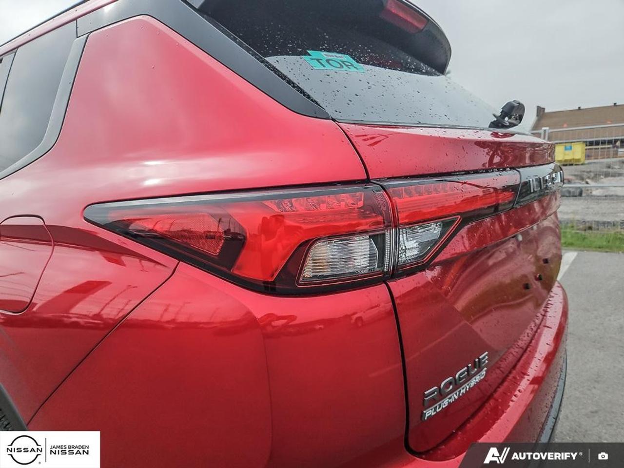 2026 Nissan Rogue Plug-In Hybrid AWD Platinum Photo