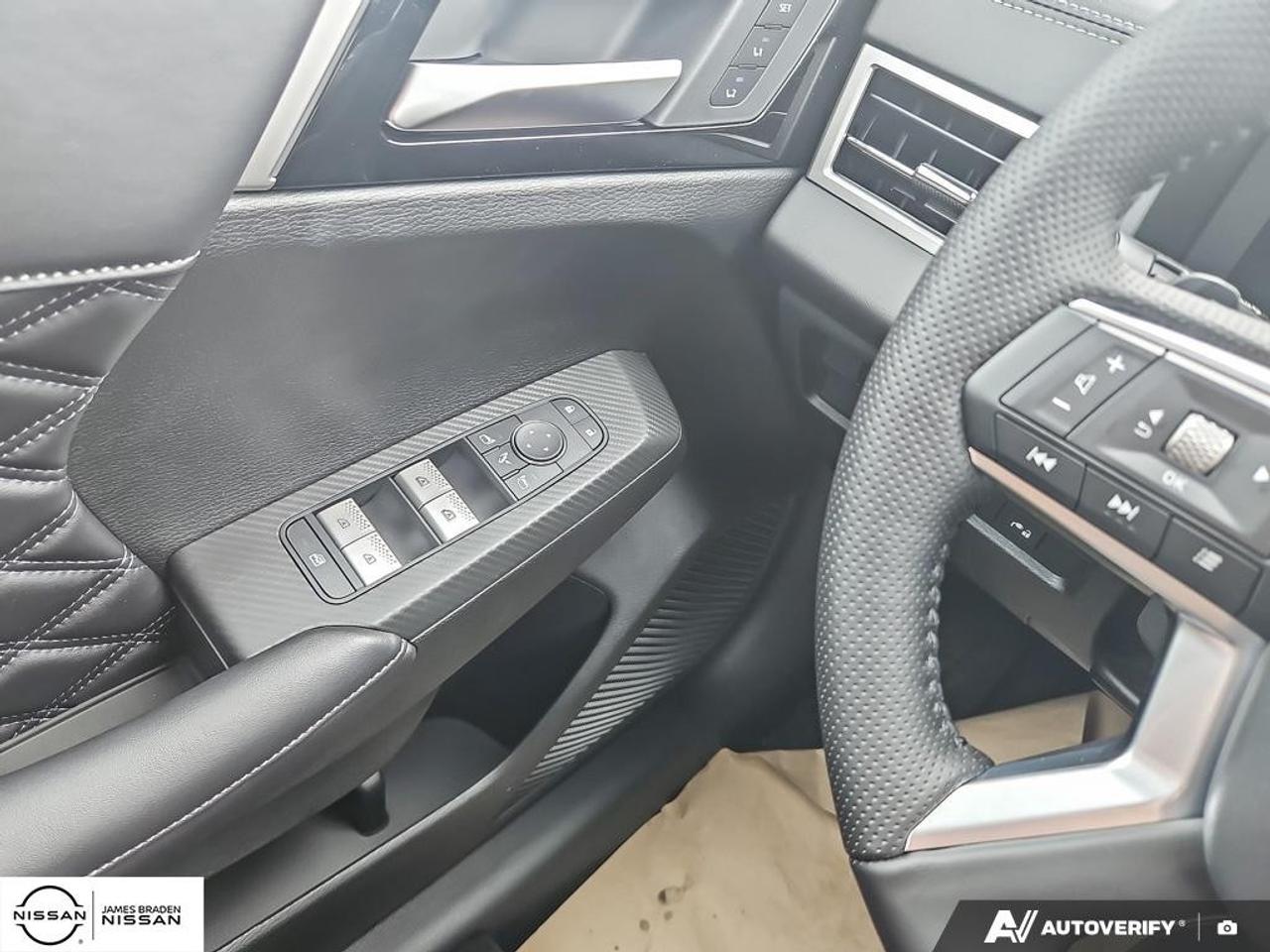 2026 Nissan Rogue Plug-In Hybrid AWD Platinum Photo