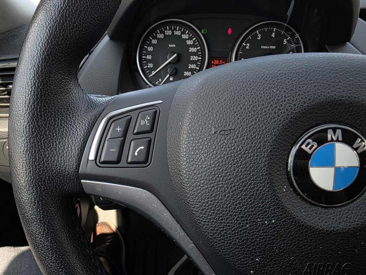 2015 BMW X1 AWD PANORAMIS ROOF CLEAN CARFAX Photo
