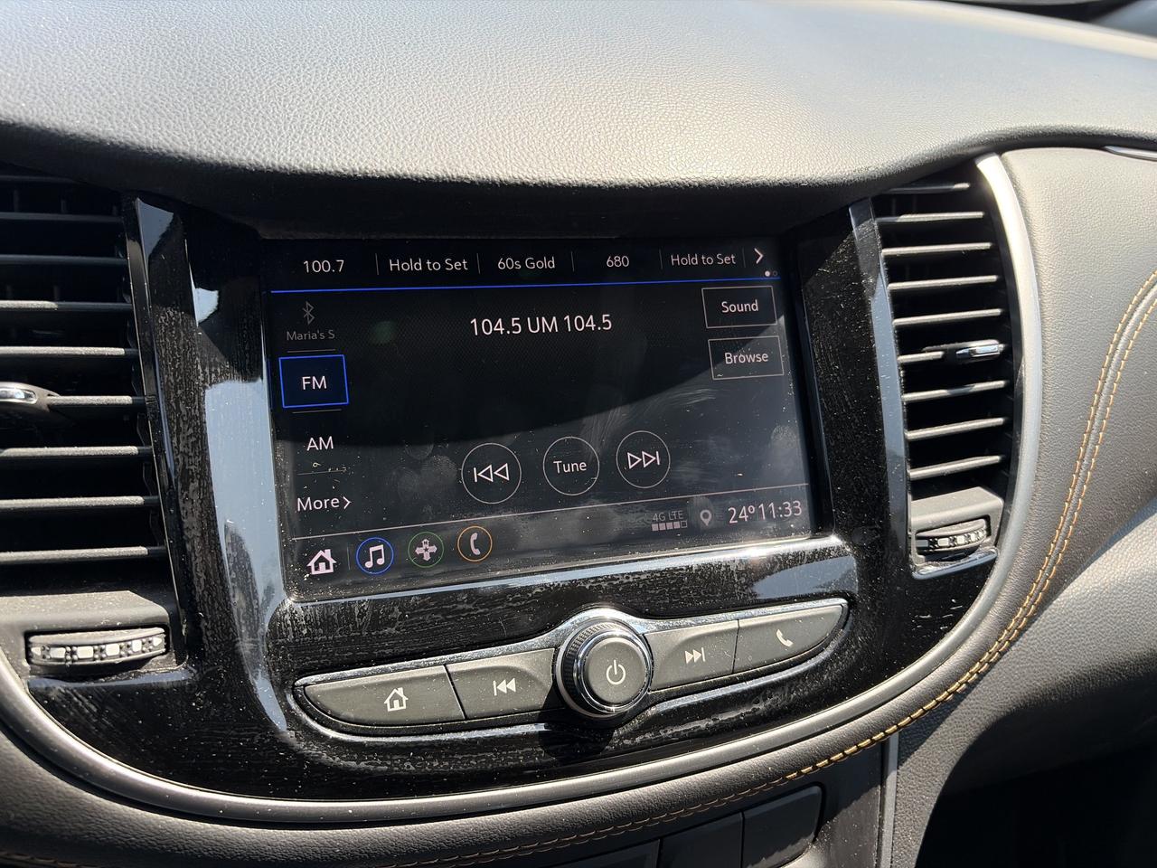 2021 Chevrolet Trax LT AWD Photo