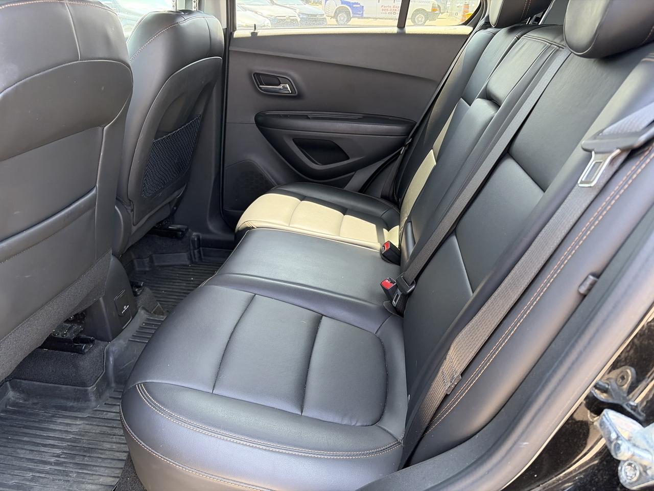 2021 Chevrolet Trax LT AWD Photo