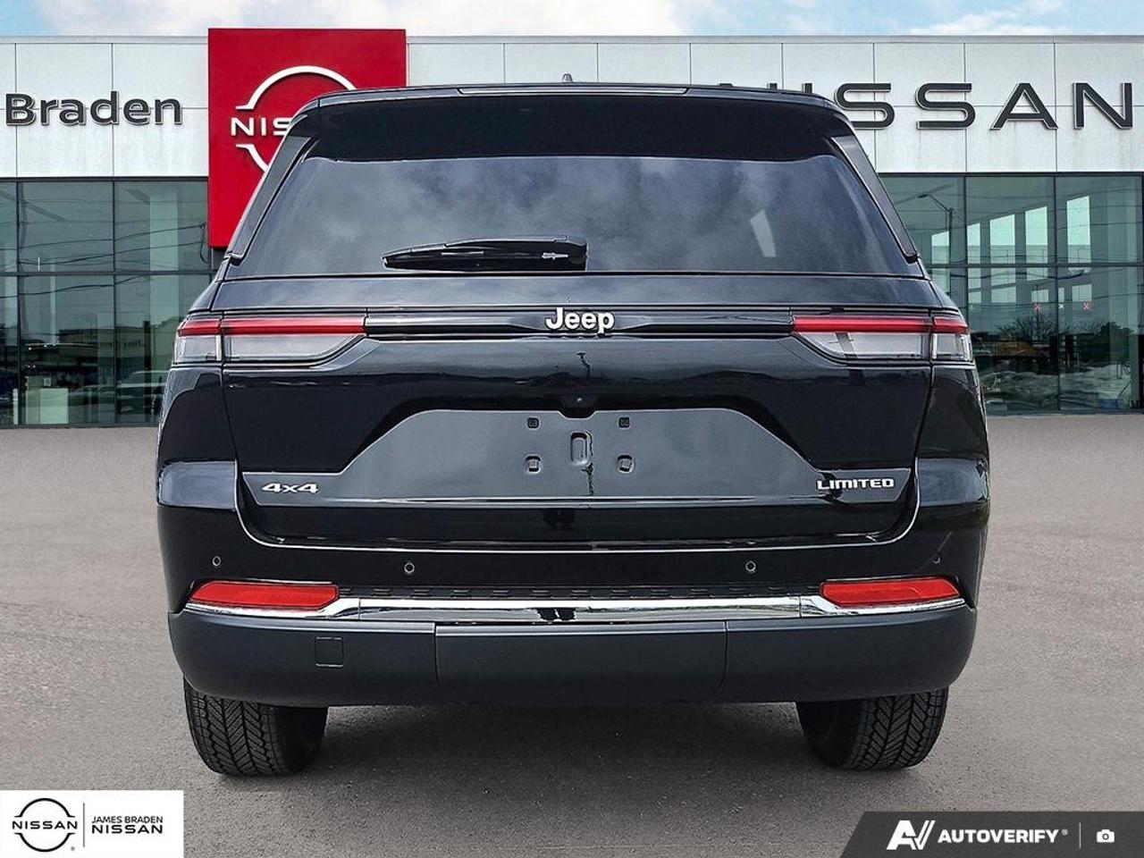 2024 Jeep Grand Cherokee LIMITED 4X4 Photo4