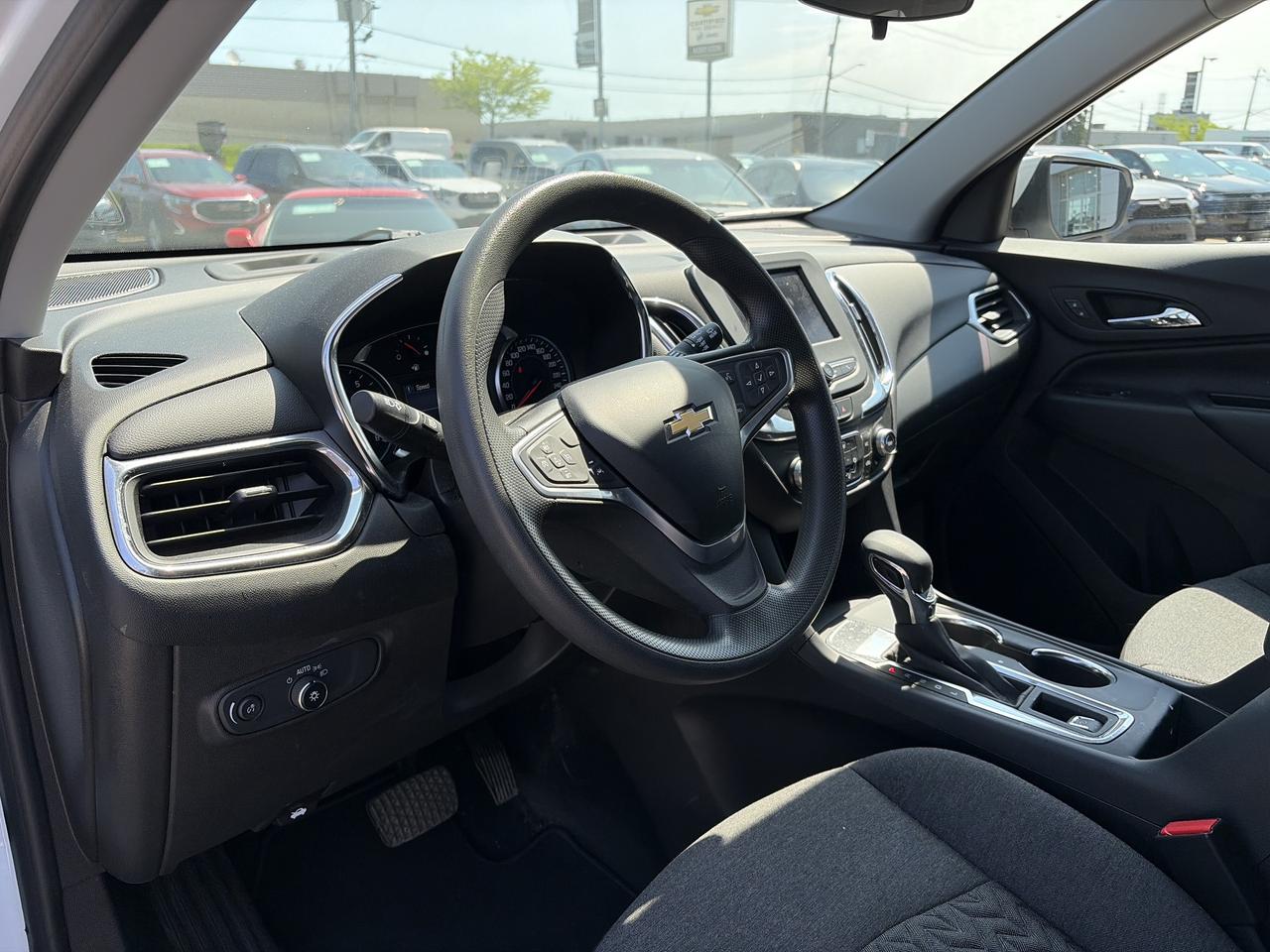 2022 Chevrolet Equinox LT 22,263 km's Photo