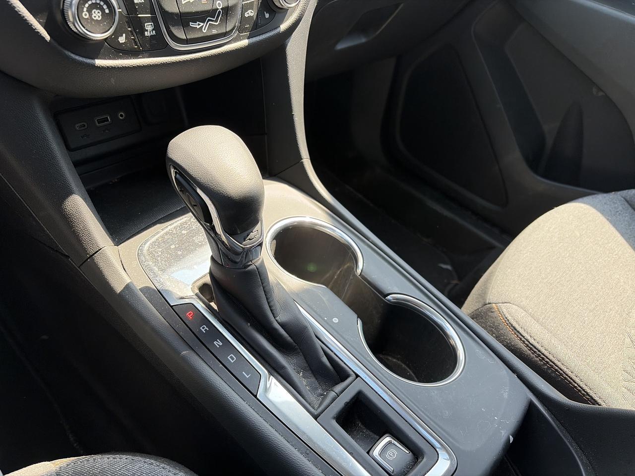2022 Chevrolet Equinox LT 22,263 km's Photo