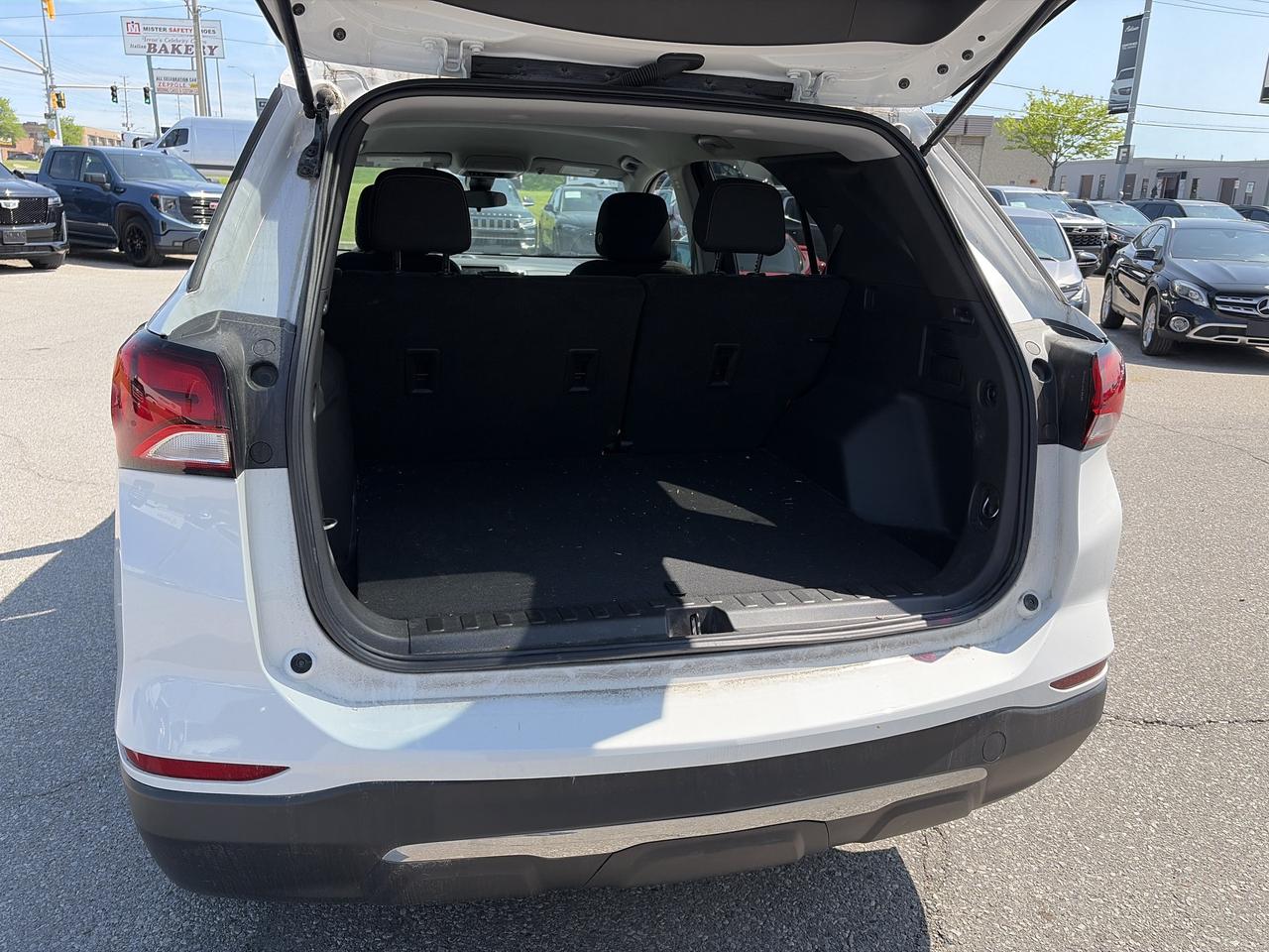 2022 Chevrolet Equinox LT 22,263 km's Photo