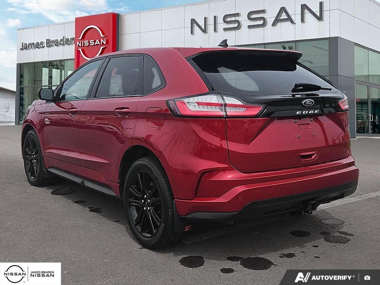 2022 Ford Edge ST Line AWD Photo