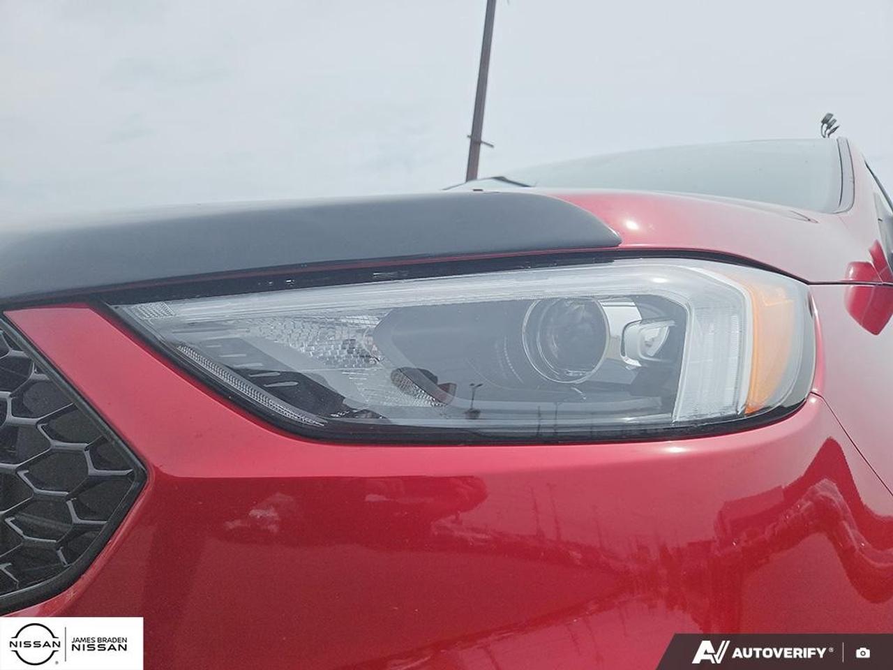 2022 Ford Edge ST Line AWD Photo