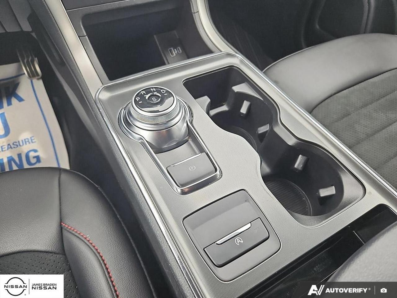 2022 Ford Edge ST Line AWD Photo